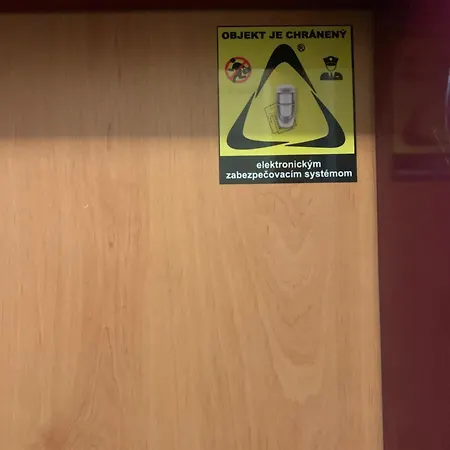 Your 4 - With Free Parking 公寓 *